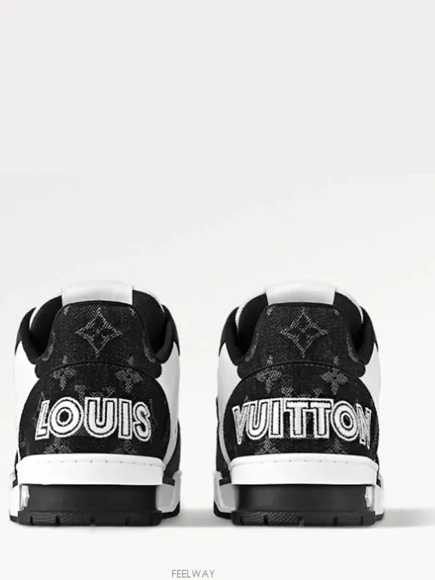 1ACP26 LV Trainer Sneakers