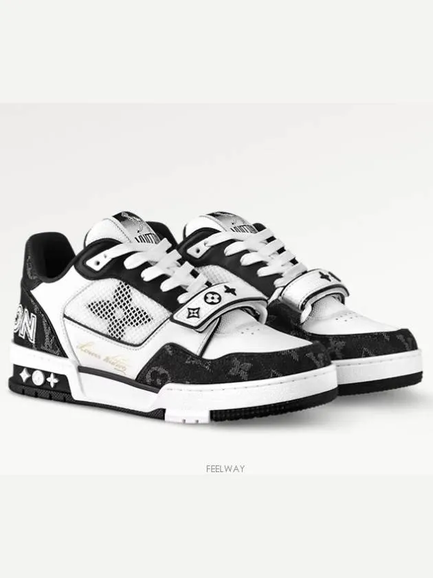 1ACP26 LV Trainer Sneakers