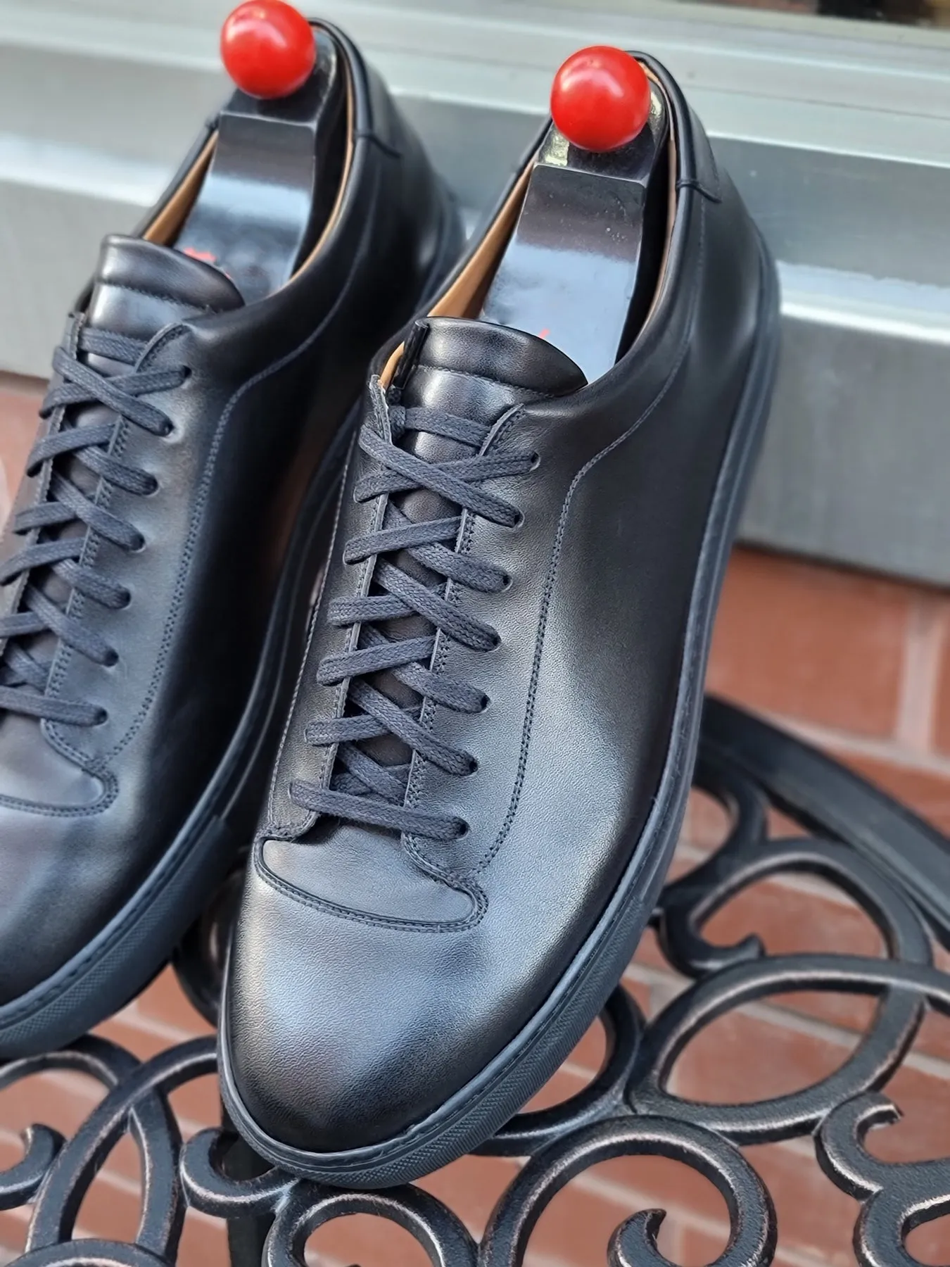 Black Leather Fairfax Lace Up Sneakers - AW22