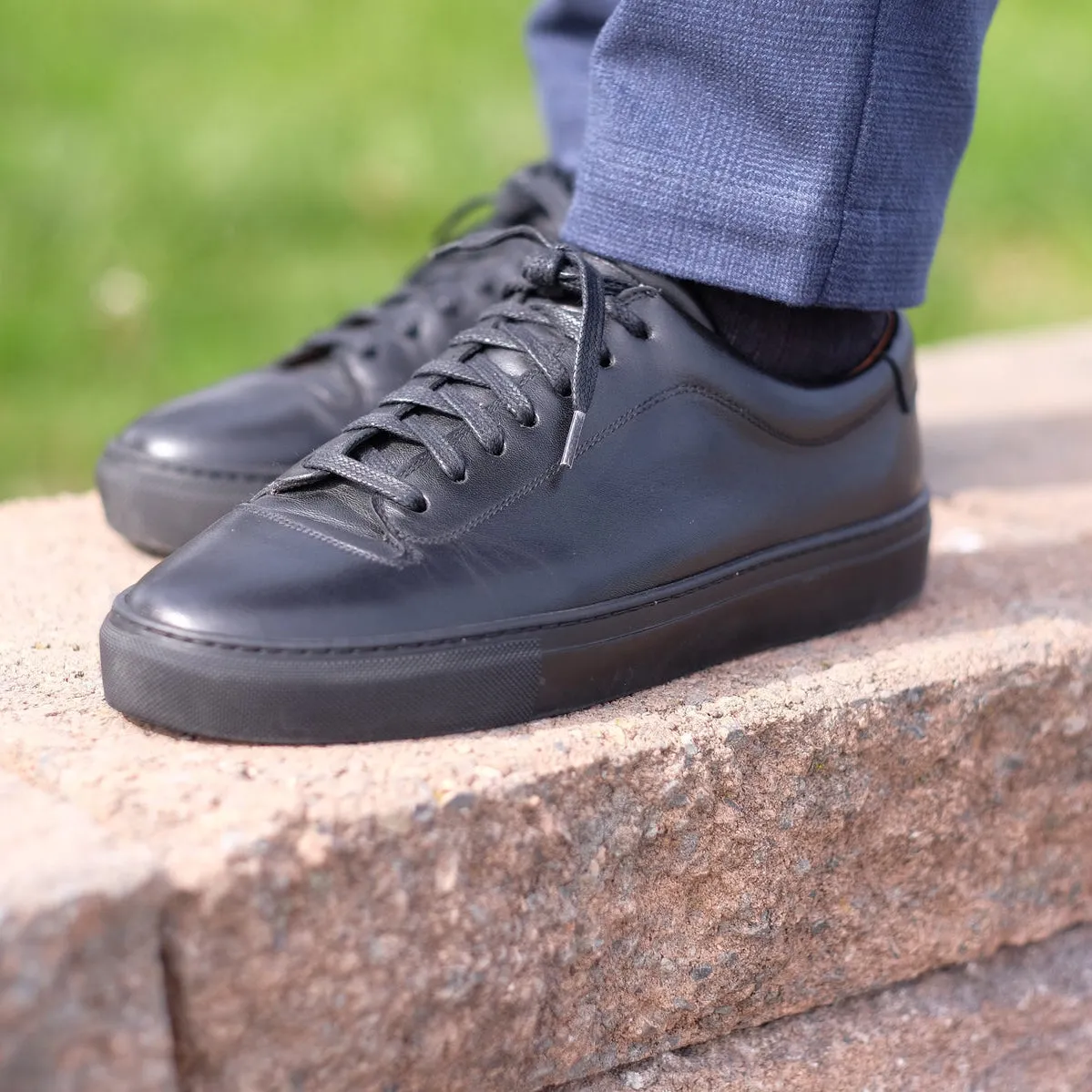 Black Leather Fairfax Lace Up Sneakers - AW22