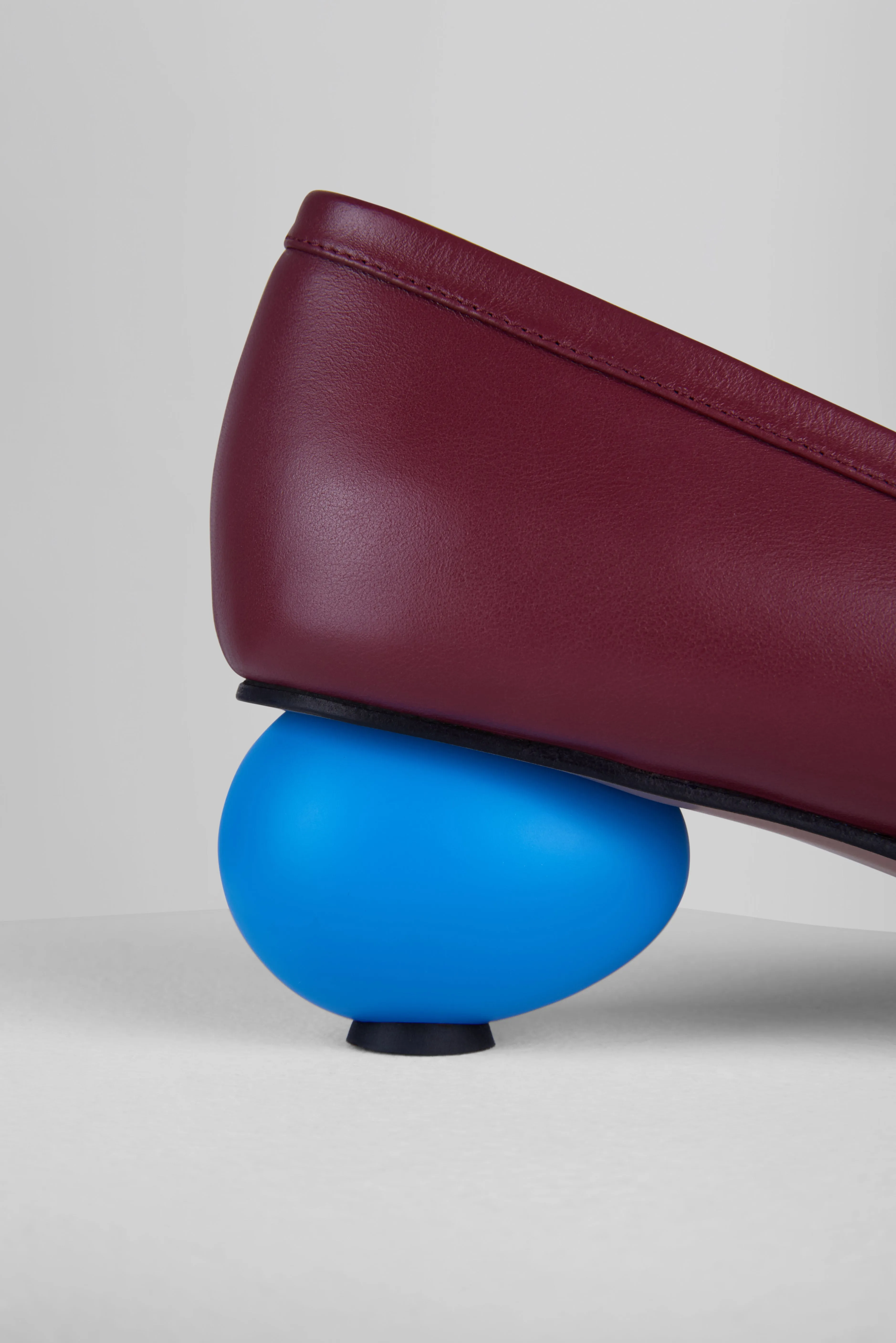 Egg Pumps in Vino Turchese